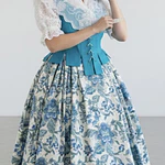 Conjunto Regional de Tres Piezas con Falda, Justillo, Chaleco y Pico de Hombros Bobiné Turquesa Talla 42-44