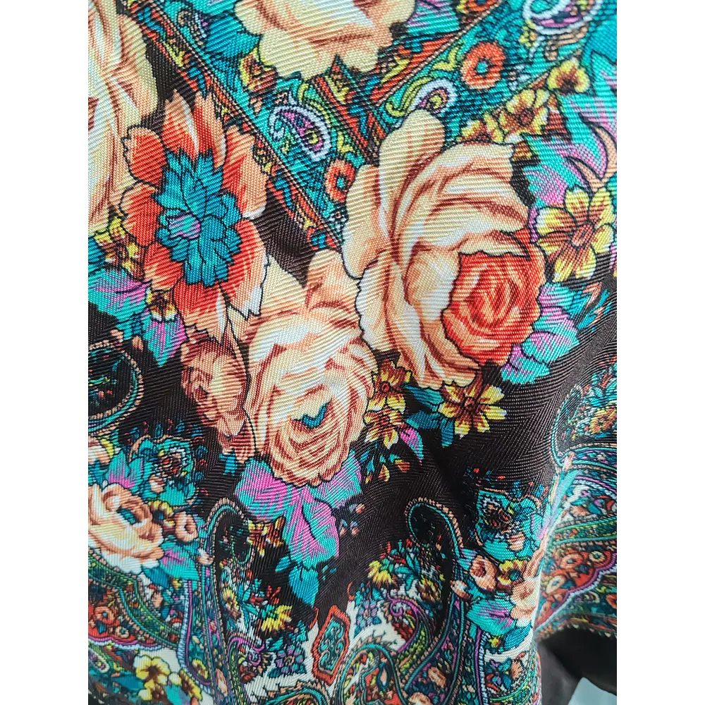 Mantón Regional Estampado 110x110 cm Tacto Lanoso | Viscosa para Traje Baturro y Folclore