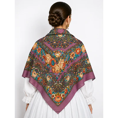 Mantón Regional Estampado 110x110 cm de Viscosa  Tacto Suave para Traje Baturro y Folclore