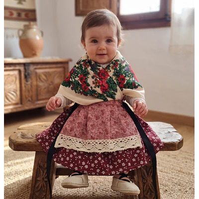 Conjunto Regional para Bebé 0-6 meses (Falda 24 cm)