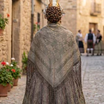 Mantón regional de 120x120 cm con flecos para traje tradicional   1,20 cms  Mod pr 172