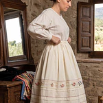 Enagua Regional Tradicional (95 cm) - Diseño Rosetones