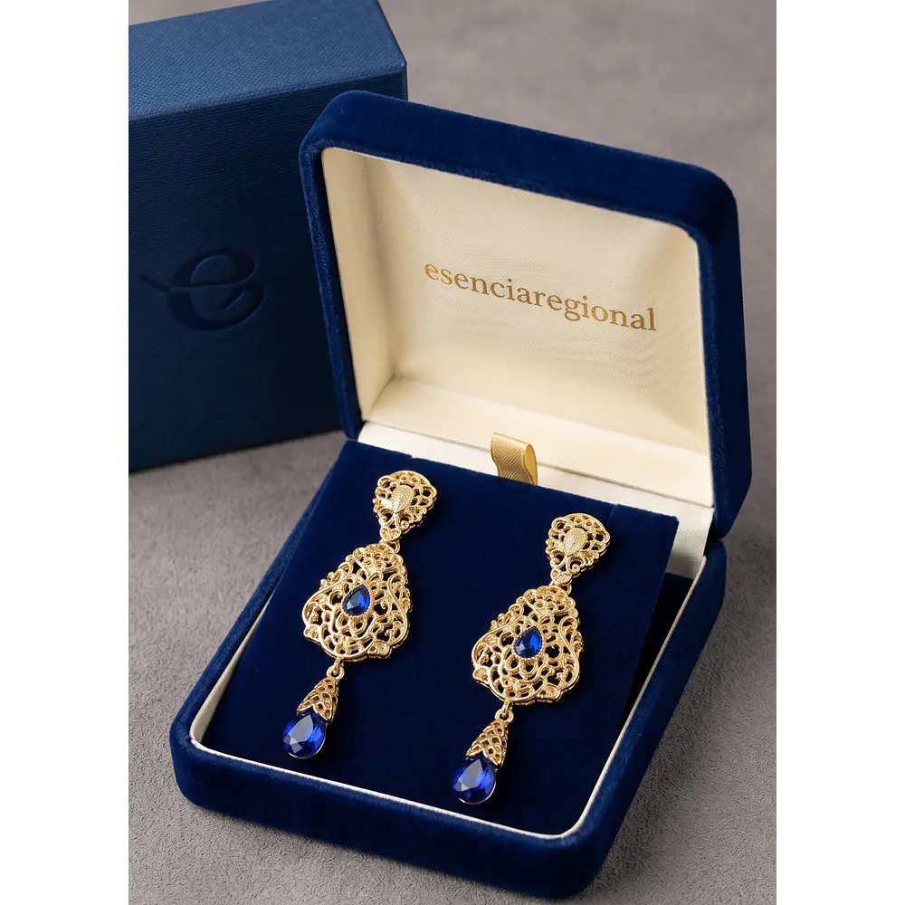 Pendientes Largos de Baturra Dorados con Piedra Azul (8 cm)