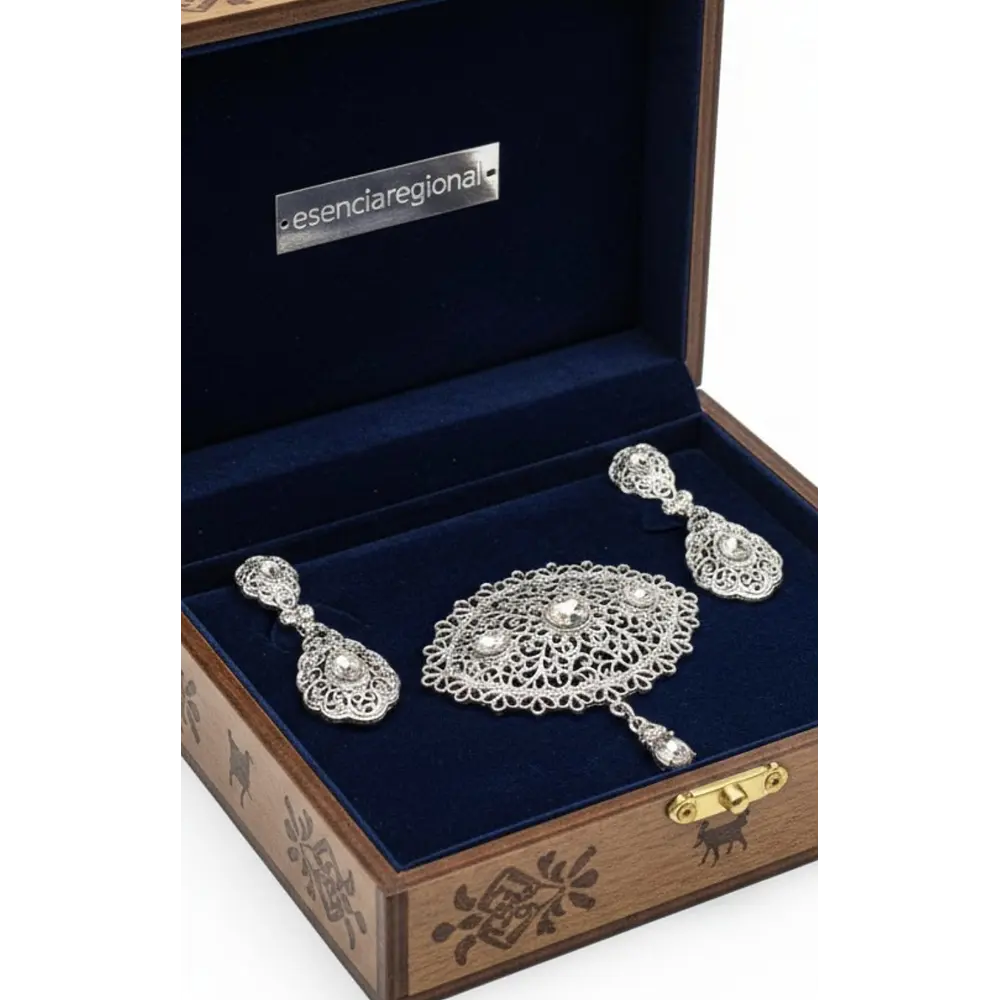 Conjunto de Pendientes y Broche de Baturra plateado con Cristales