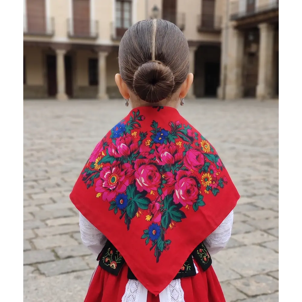 Pañuelo de Baturra para Niña Rojo Floral en Viscosa (70x70 cm)