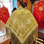 Mantón Regional Adamascado Verde  Gran Tamaño 140x140 cm