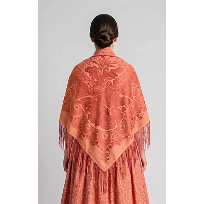 Mantón de adamascado asalmonado Elegancia Tradicional