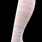 Medias regionales tradicionales beige