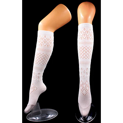 Medias regionales tradicionales beige