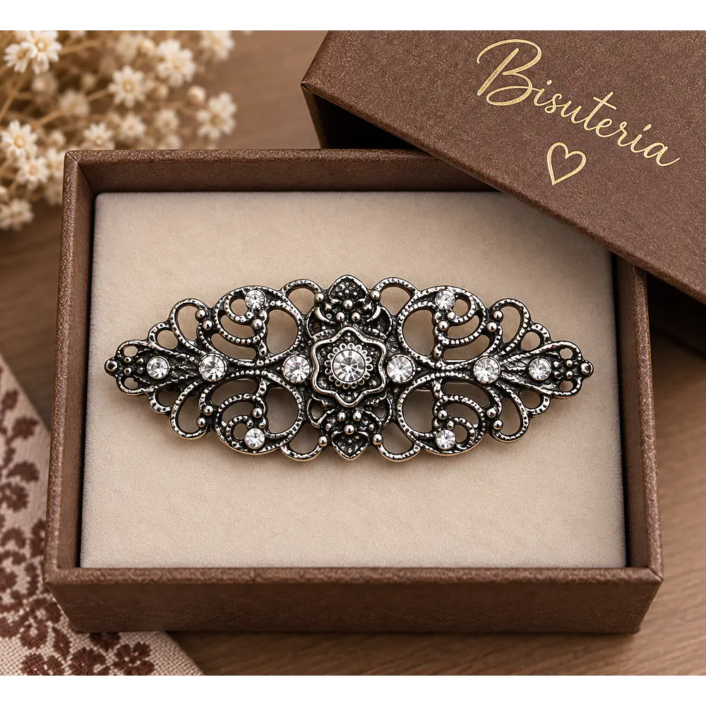 broche regional Raquel redondo