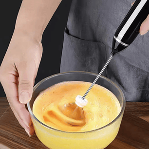 Mini Batidor 2velocidades Revolvedor Cafe Y Huevo Recargable