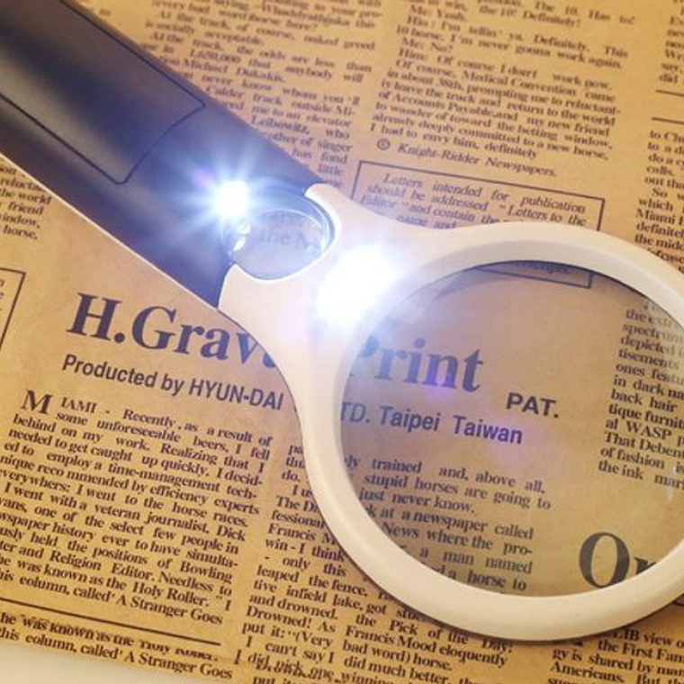 Lupa De Lectura Con Iluminación Led Con Luz Uv 2
