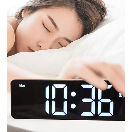 Reloj Despertador Led Fecha Temperatura Alarma Ds-6625