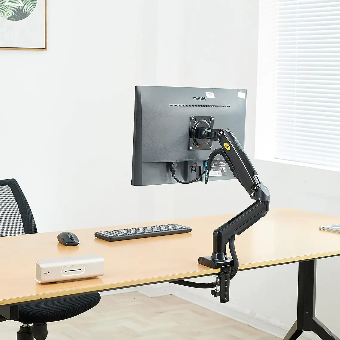 Soporte Ergonómico De Mesa Para Tv/monitor 1 Brazo 17-30 5