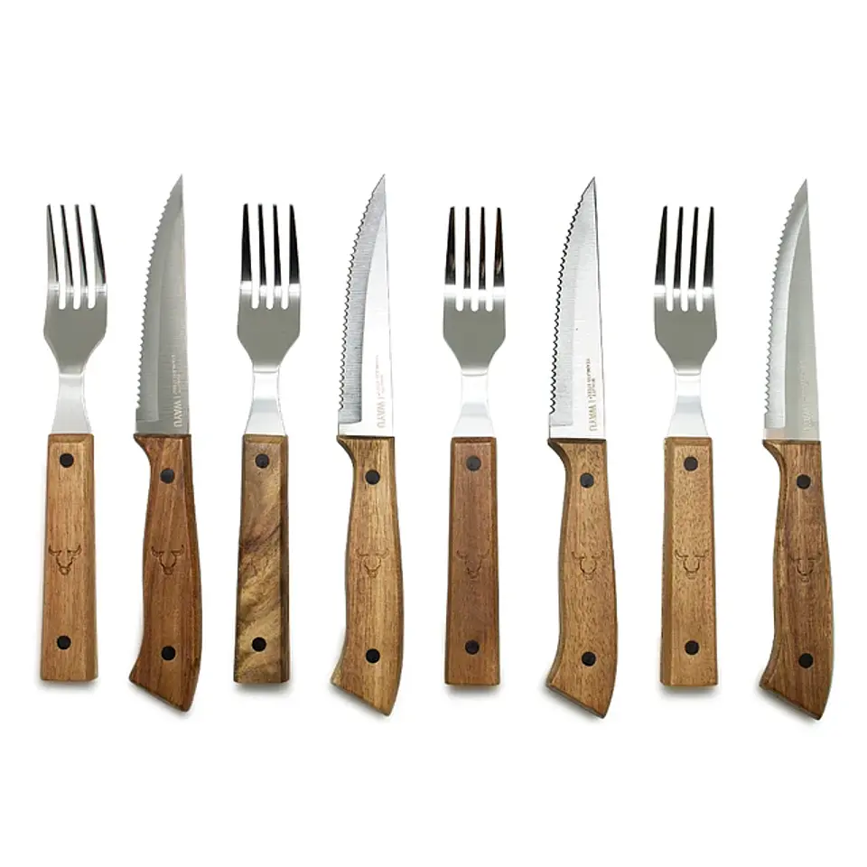 Set Cuchillos y Tenedores Premium 8 Pcs 1