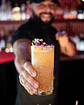 BARTENDER PROFESIONAL/ DIURNO - Miniatura 1