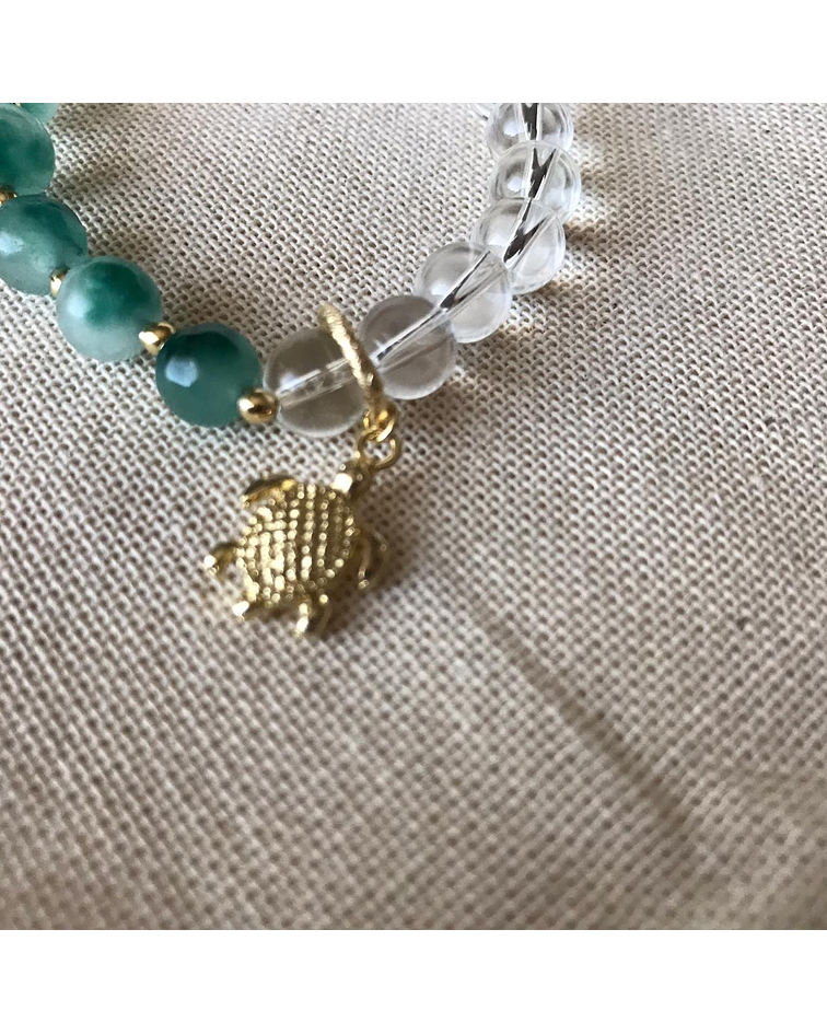 Pulsera de Cuarzo Blanco y jade con Dije de Tortuga