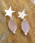 Aros de cuarzo rosa en baño de Plata con base en estrellas