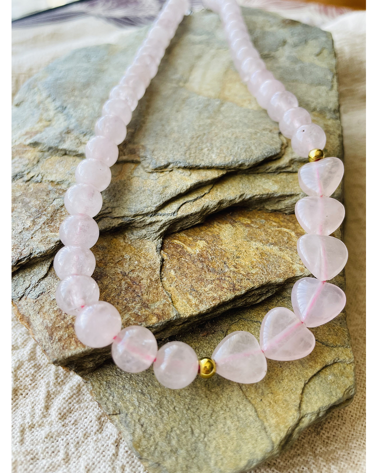 Collar Cuarzo Rosa con Corazones - Infinito Amor y Sanacion
