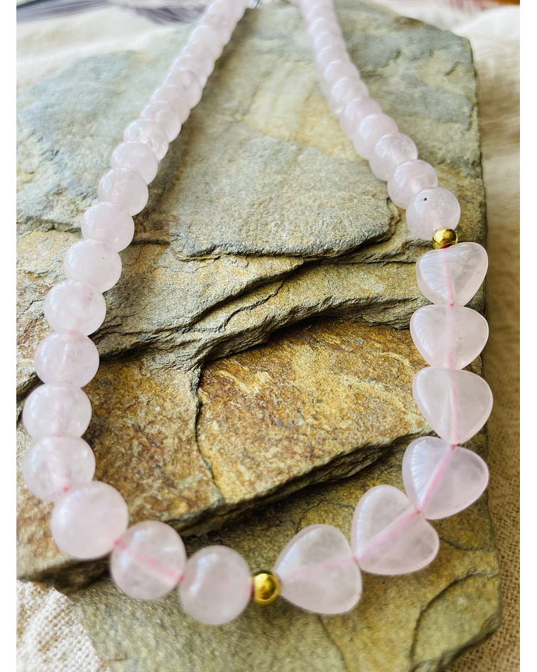 Collar Cuarzo Rosa con Corazones - Infinito Amor y Sanacion