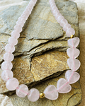 Collar Cuarzo Rosa con Corazones - Infinito Amor y Sanacion
