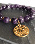 Pulsera de Amatista con dije de Flor de Loto