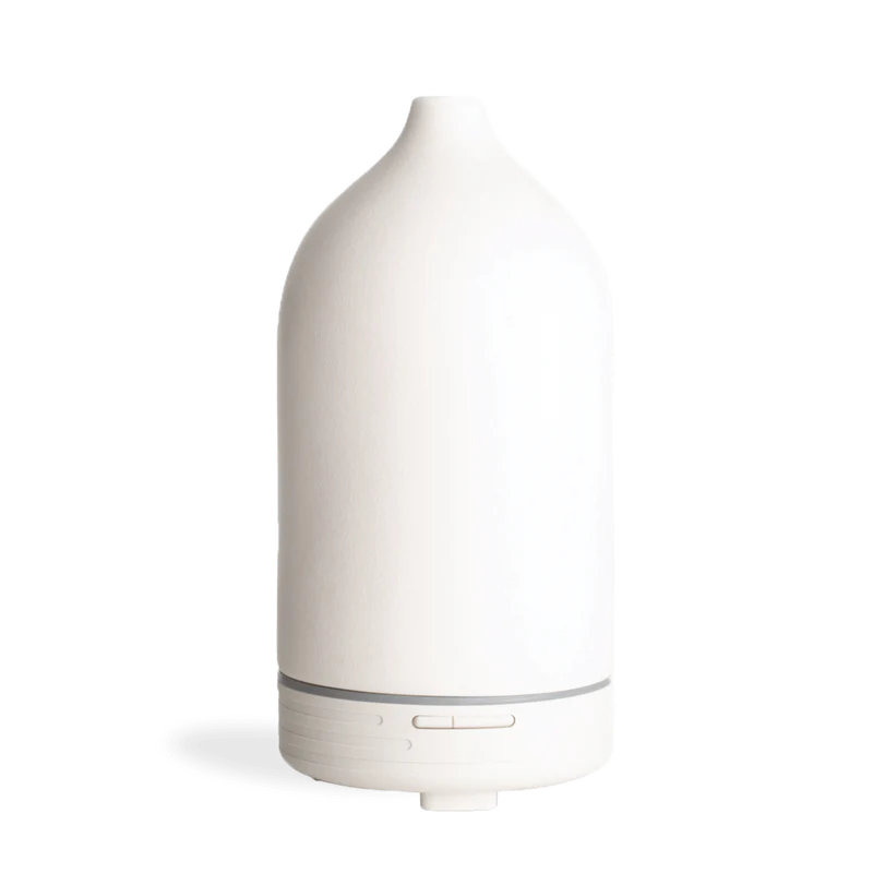 Difusor Ultrasónico Cerámico Blanco.  Difusión aromática y diseño elegante para crear espacios de calma y bienestar. 1