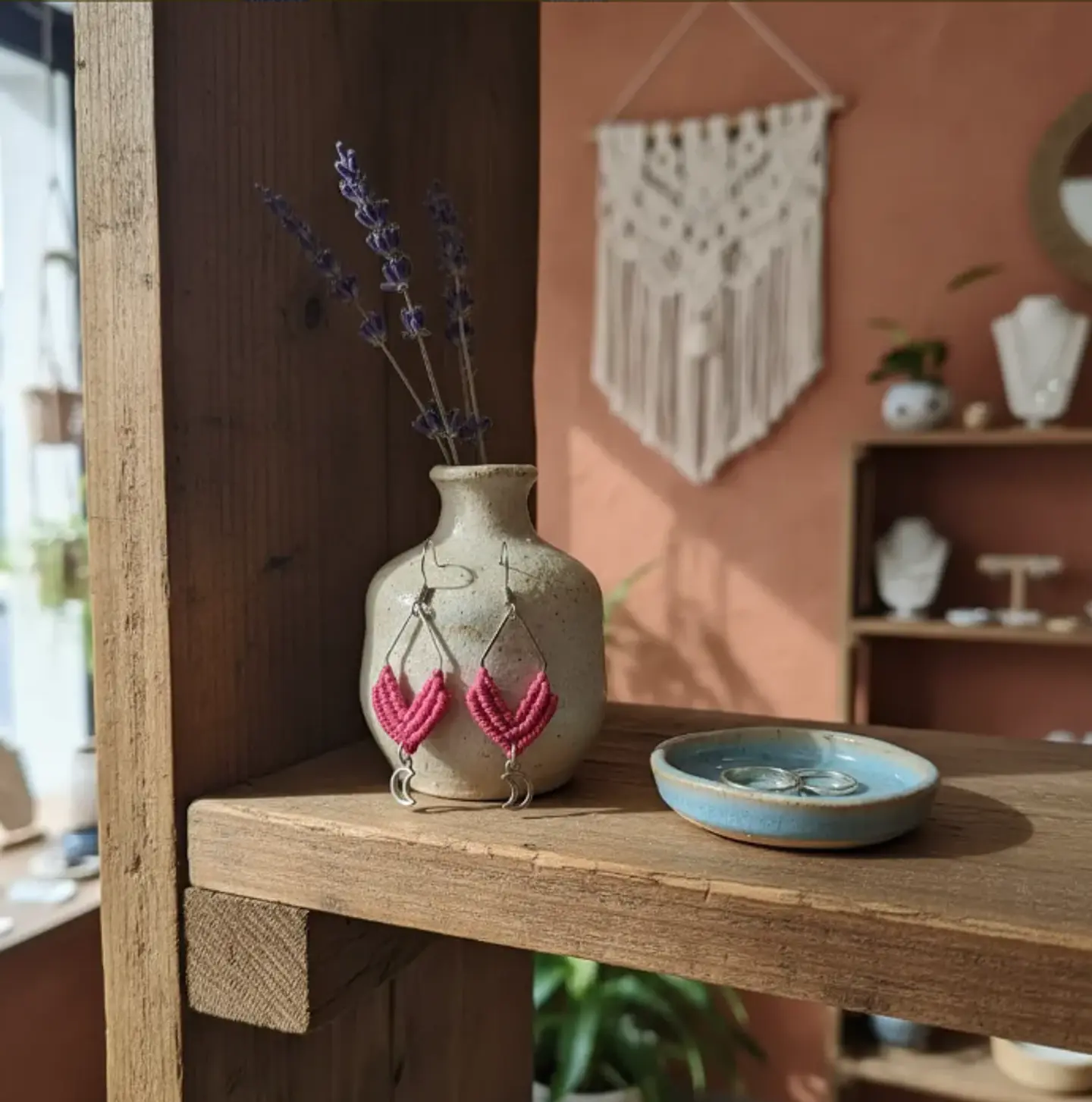 Aros Macramé Arum fucsias 4