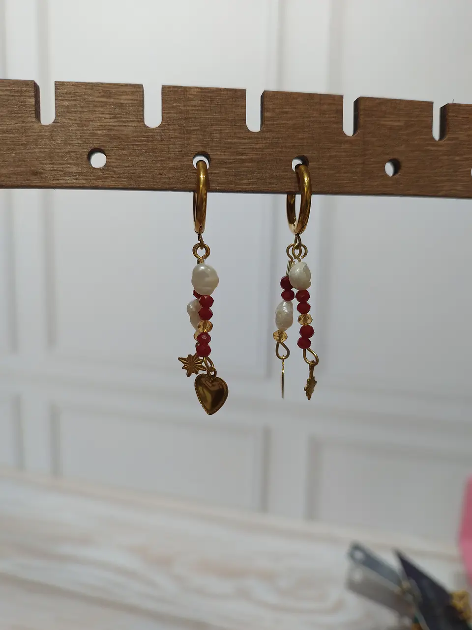 Aros Mood Rojo con estrellas 3D 5