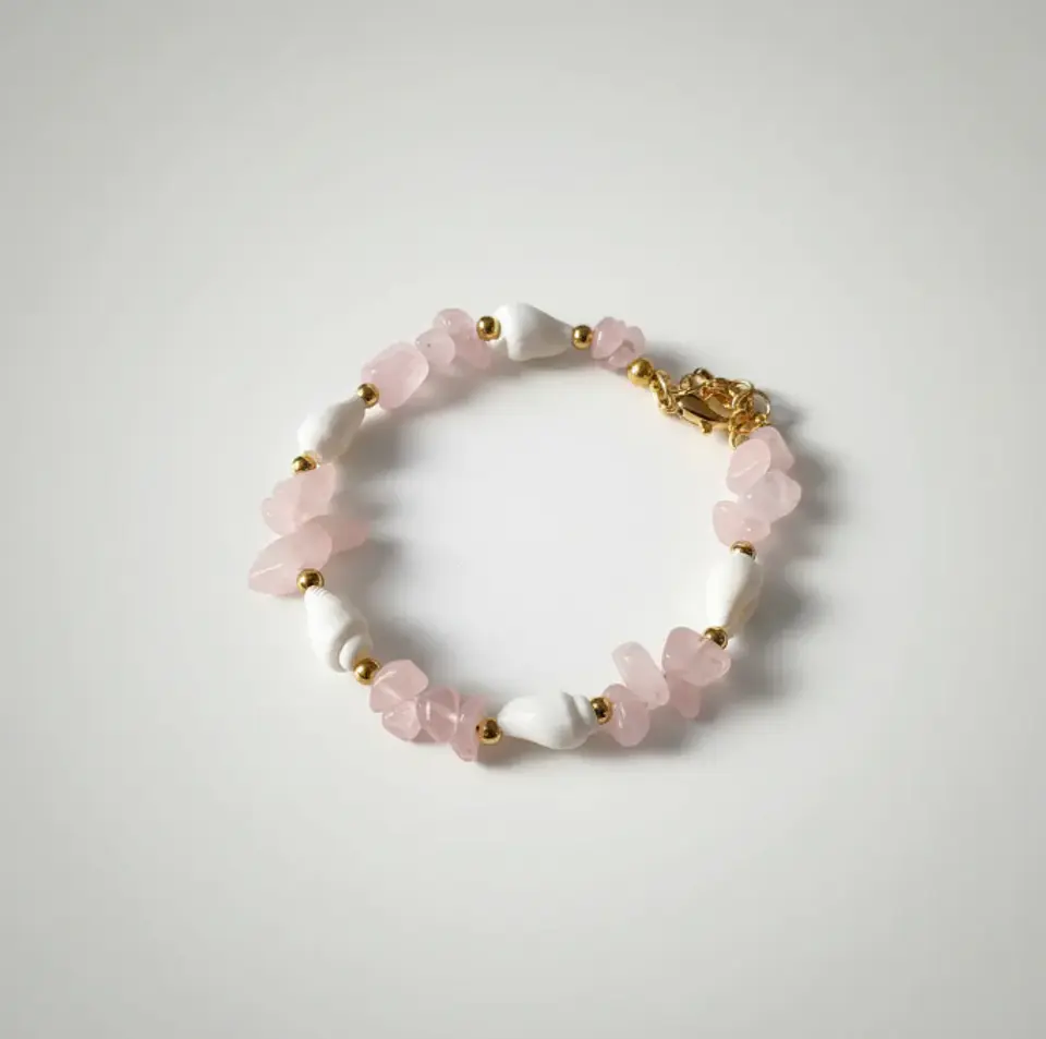 Pulsera Trinidad Cuarzo rosa y conchitas 3