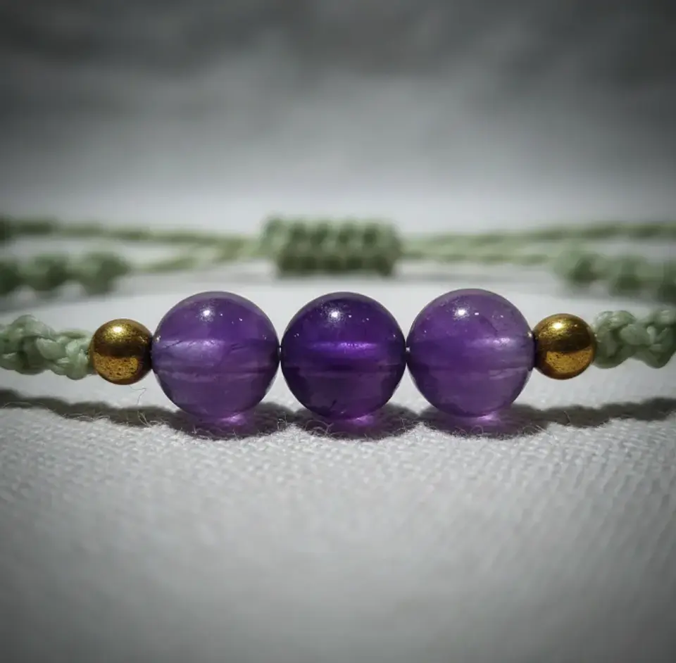 Pulsera Luisa Amatista, pirita e hilo encerado verde claro 2