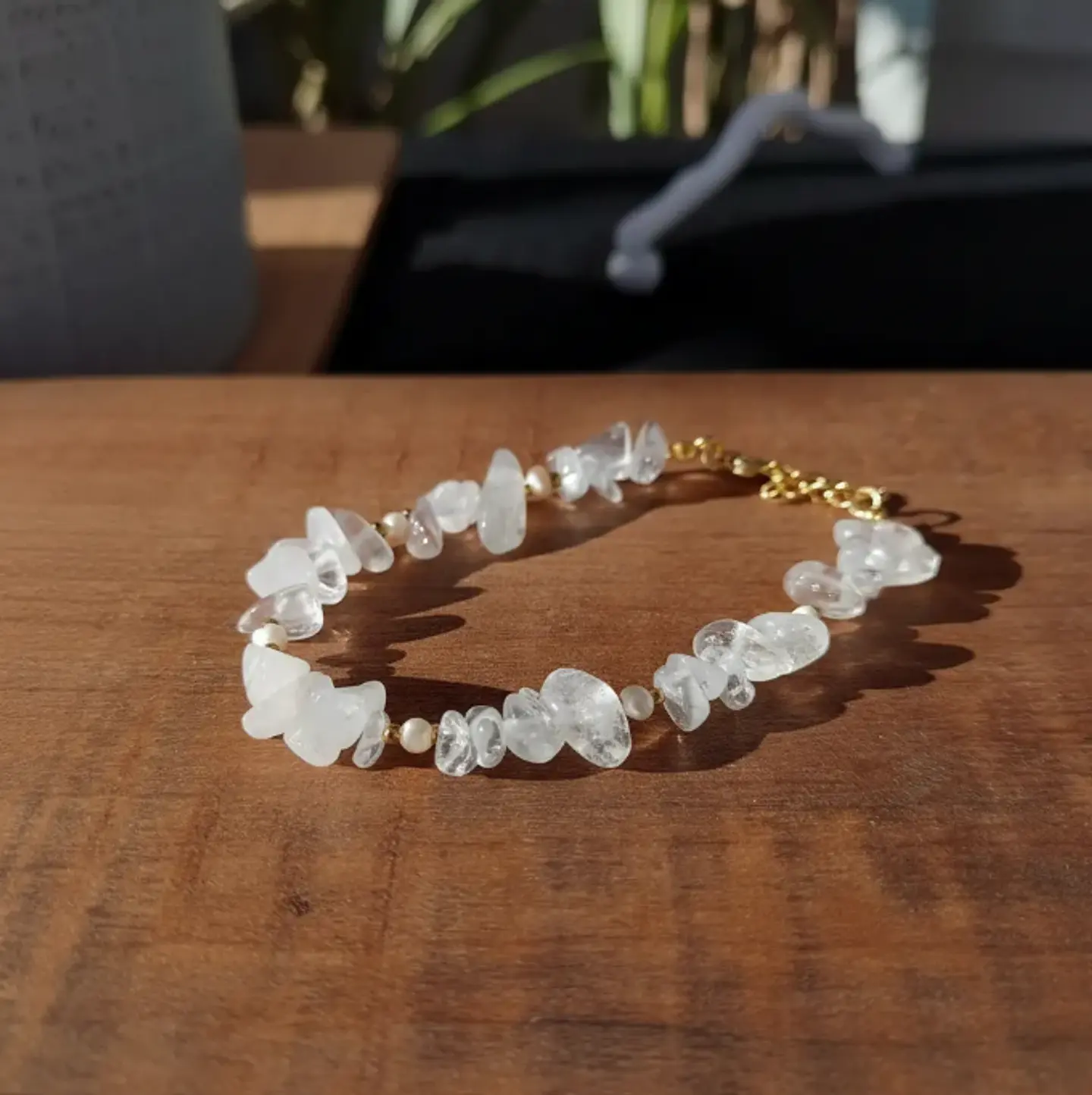 Pulsera Trinidad Cuarzo y perlas de rio 2