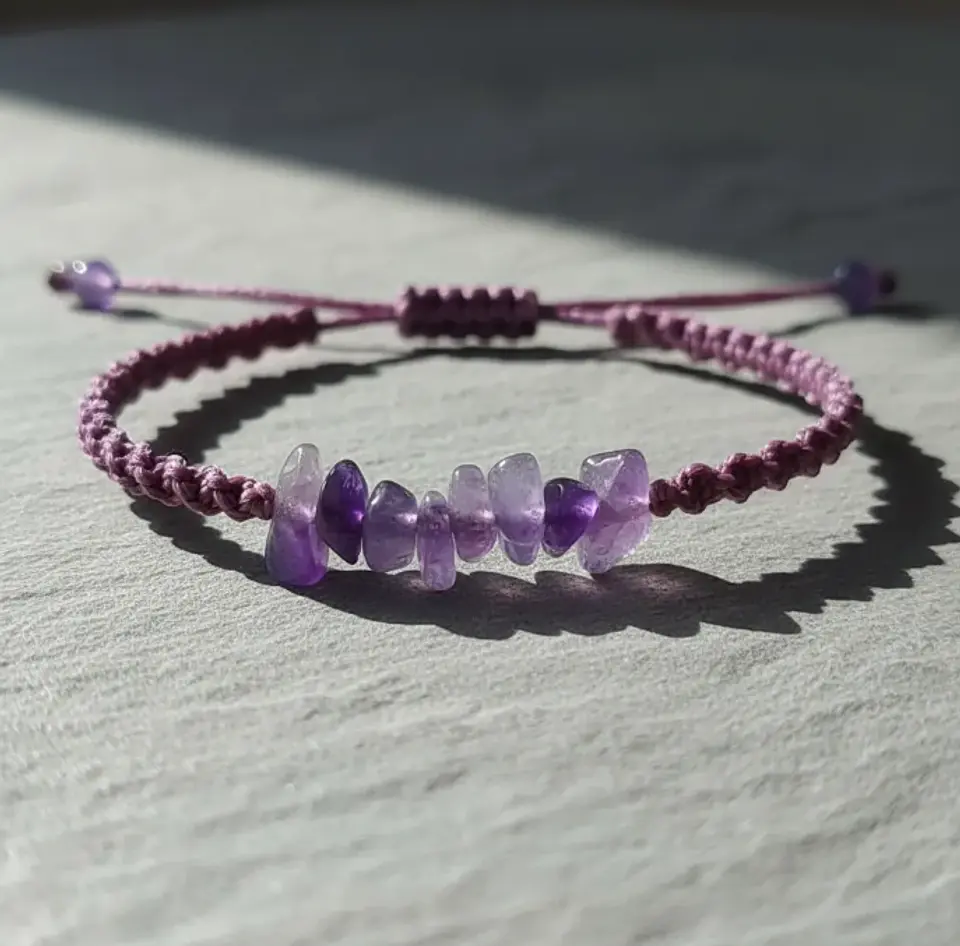 Pulsera Luisa Amatista hilo morado 2
