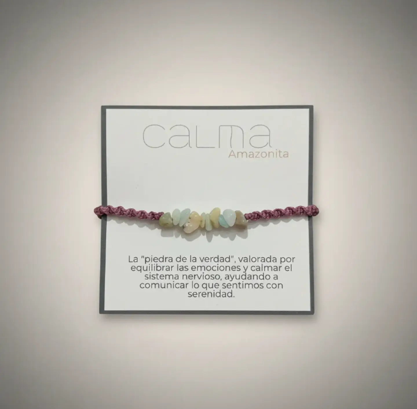Pulsera Luisa Chip Amazonita con hilo morado 2
