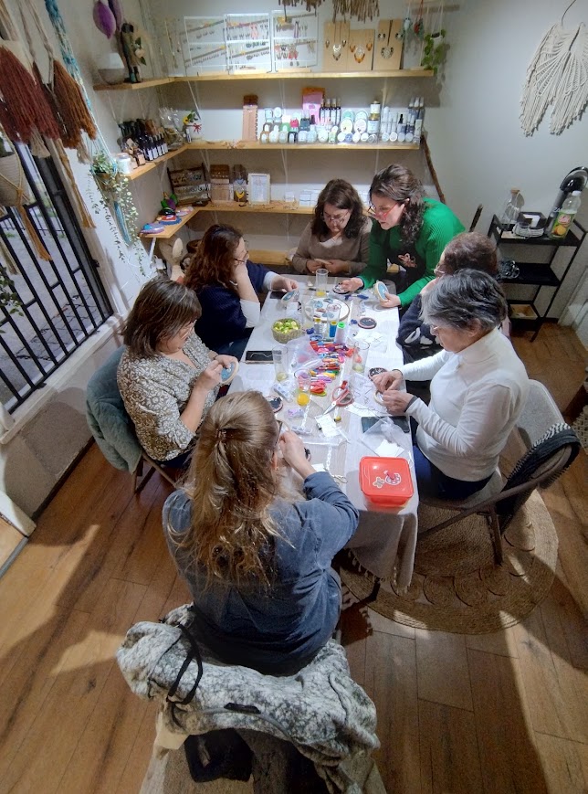 Círculo de Creadoras: Espacio de Co-creación y Comunidad