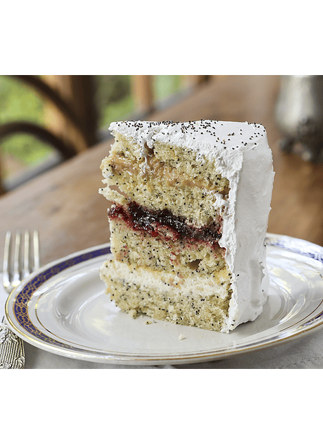 TORTA DE AMAPOLAS MANJAR FRAMBUESA CREMA