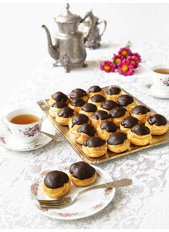 PROFITEROLES PASTELERA CHOCOLATE