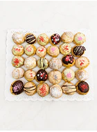 PROFITEROLES DE COLORES ROSADOS
