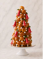 Croquembouche Caramelo y Copihues 120u