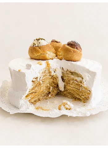 Torta de hojarasca manjar lúcuma