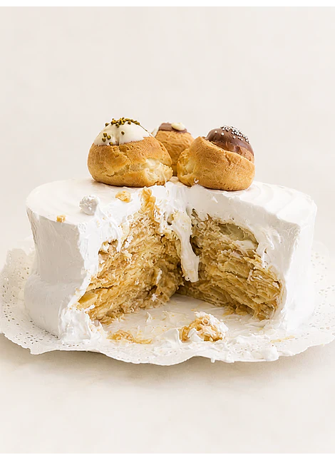 Torta de hojarasca manjar lúcuma
