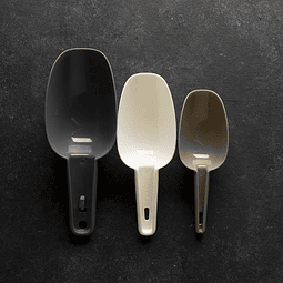 Pala de plástico con 3 medidas PORUÑA