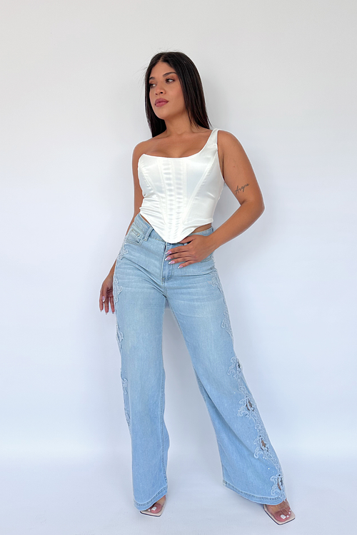 RECTO CON ENCAJE Y BRILLOS LATERALES #27