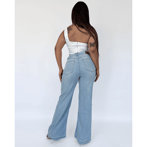 RECTO CON ENCAJE Y BRILLOS LATERALES #27