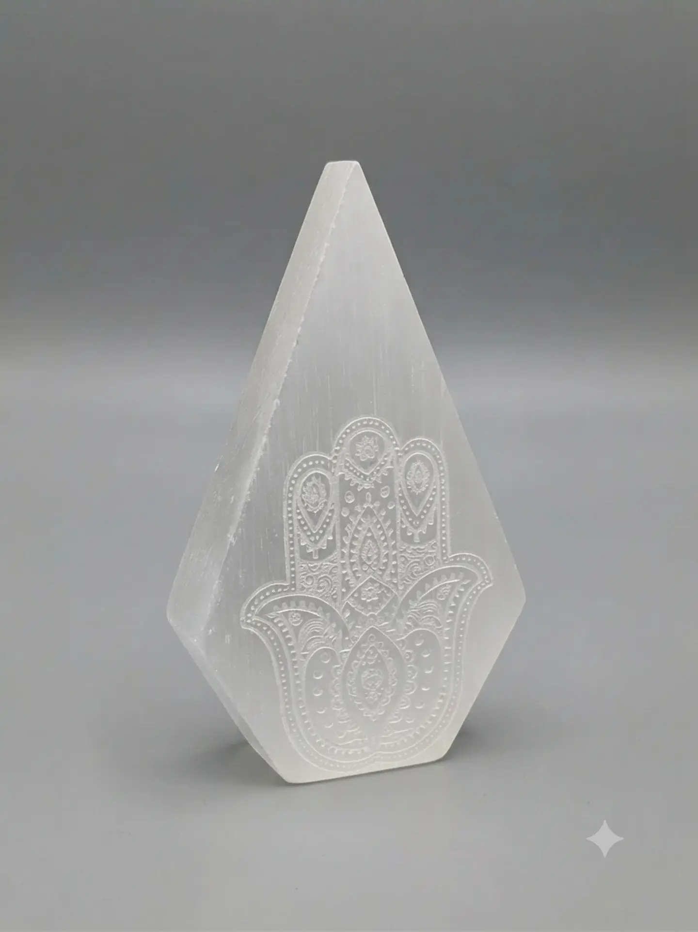Torre Mão de Fátima Selenite 1