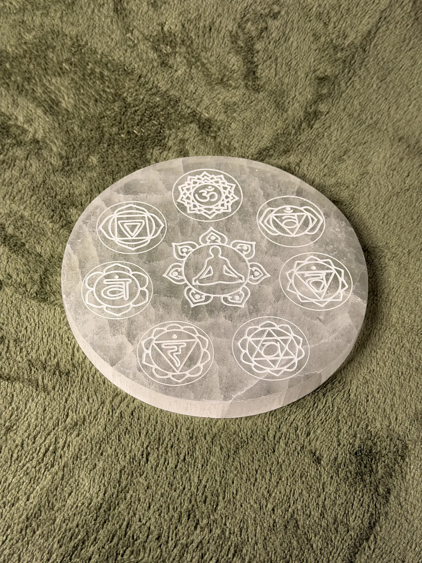 Base 7 chakras em Selenite 2