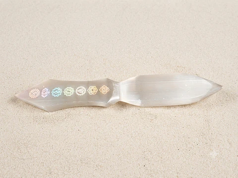Punhal (Athame) de Selenite 7 Chakras