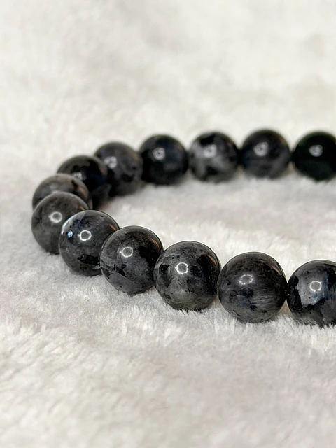 Pulseira de Labradorite 8 mm – Autoconhecimento e Intuição