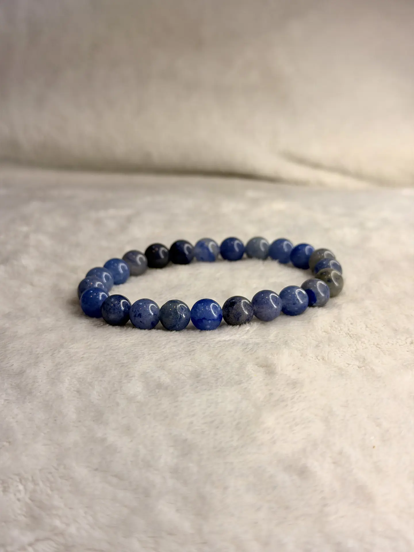 Pulseira de Quartzo Azul 8 mm – Meditação e Calma 1