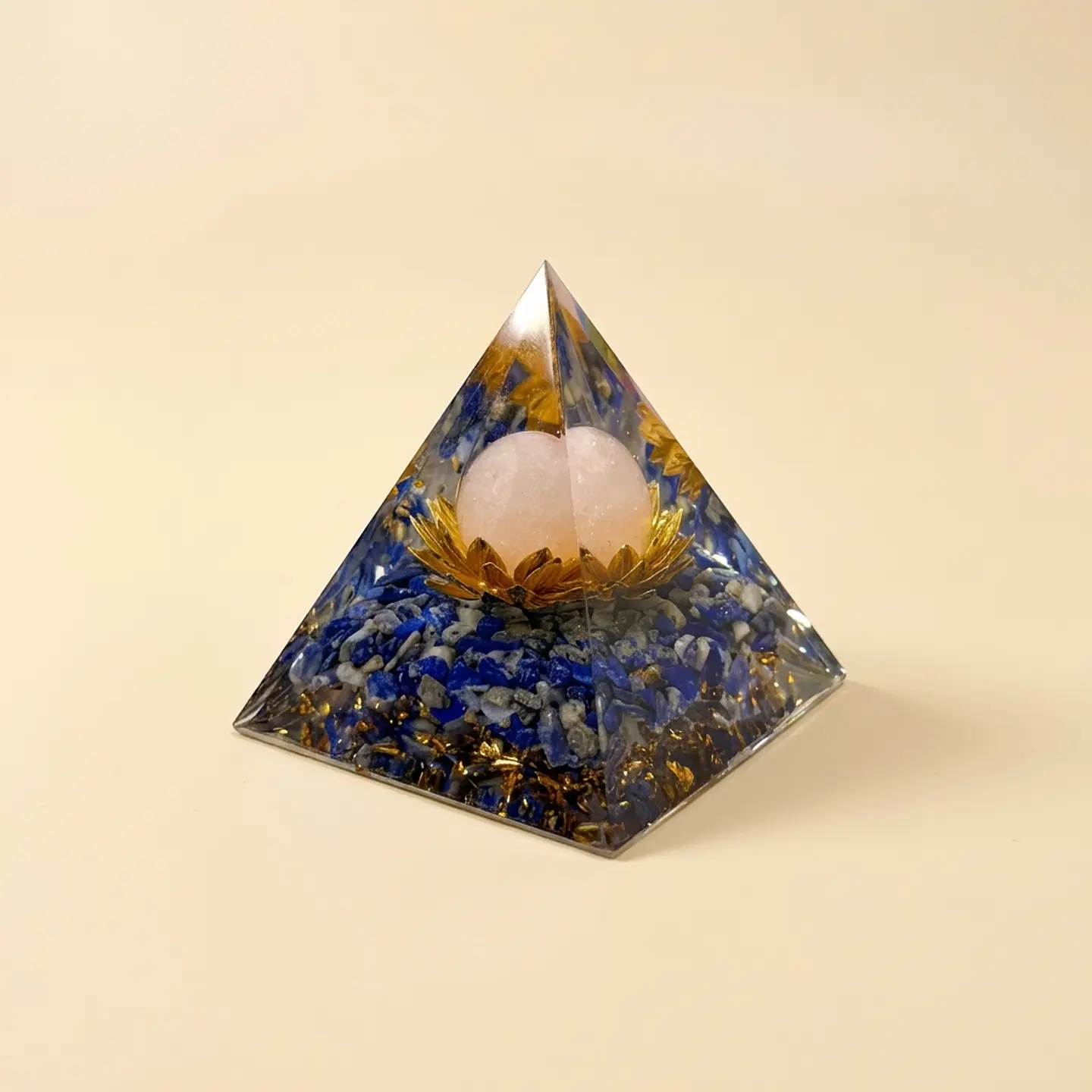 Pirâmide de Orgonite de Quartzo Rosa e Lápis-Lazúli – Amor e Harmonia 1